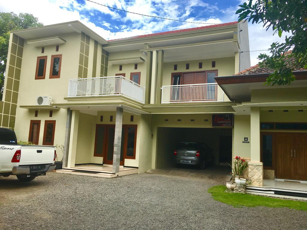 Ijen Bondowoso Home Stay Exterior foto